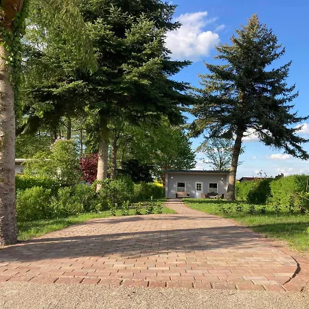 Vietgest * Lalendorf